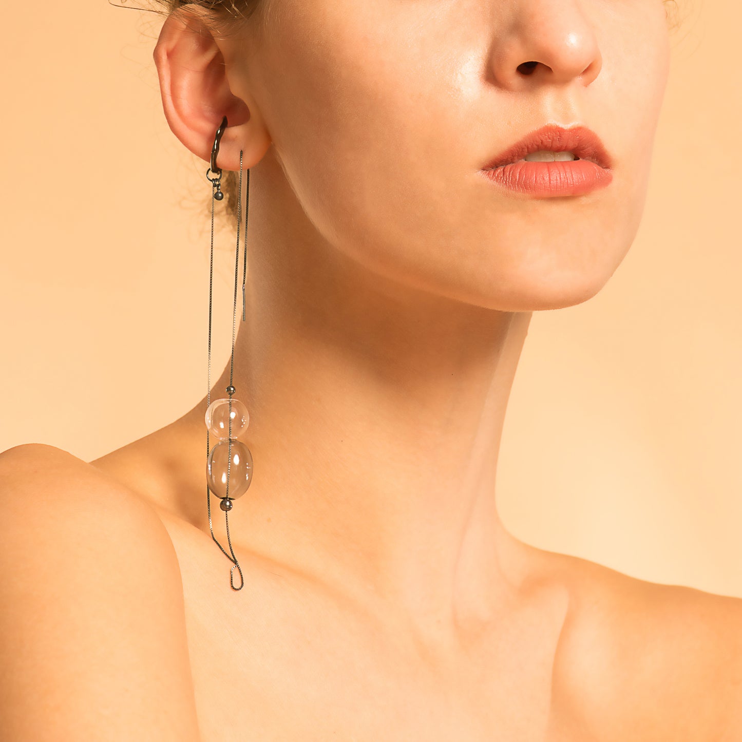 Bubble Nebula - Hoop Ear Cuff + Bubble Threader Earring (Black)