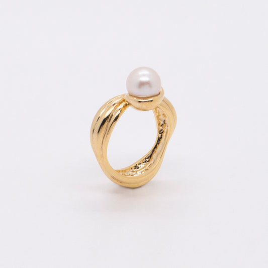 Solar Flares - Coronal Rain Pearl Ring (18K Gold Plated)