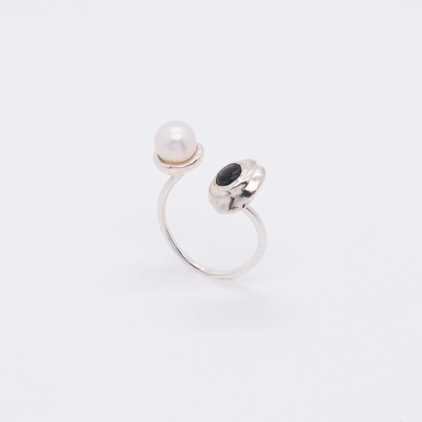 Solar Flares - Sunspots Hypersthene White Pearl Ring (Silver)