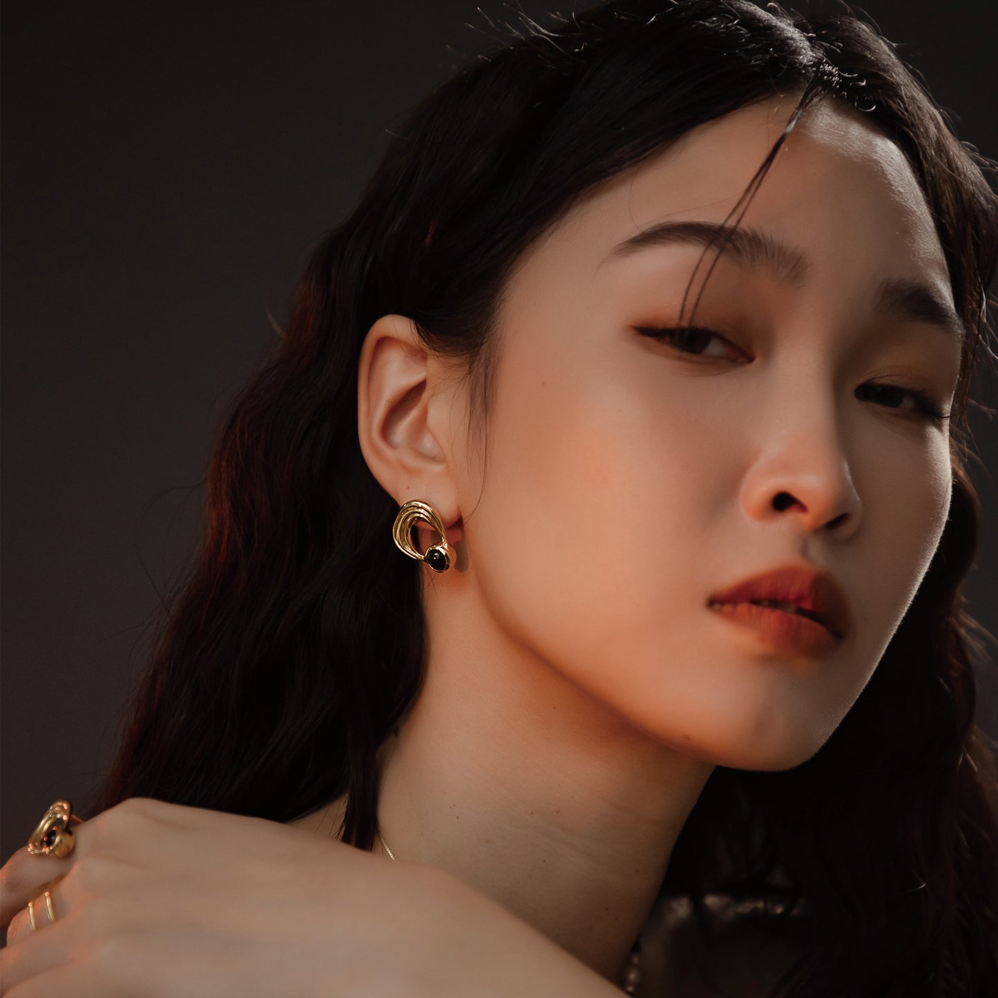 太陽閃焰 日珥黑瑪瑙耳環-厚鍍18K金