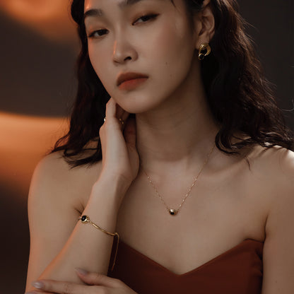 太陽閃焰 太陽黑子金運石鎖骨鍊-厚鍍18K金