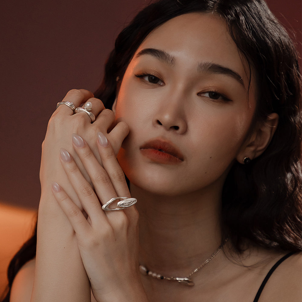 Solar Flares - Coronal Rain Pearl Ring (Silver)