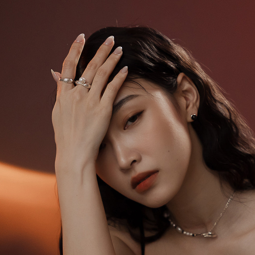 Solar Flares - Coronal Rain Pearl Ring (Silver)