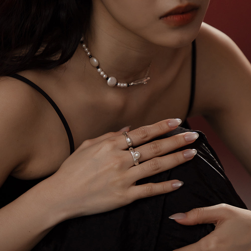 Solar Flares - Coronal Rain Pearl Ring (Silver)