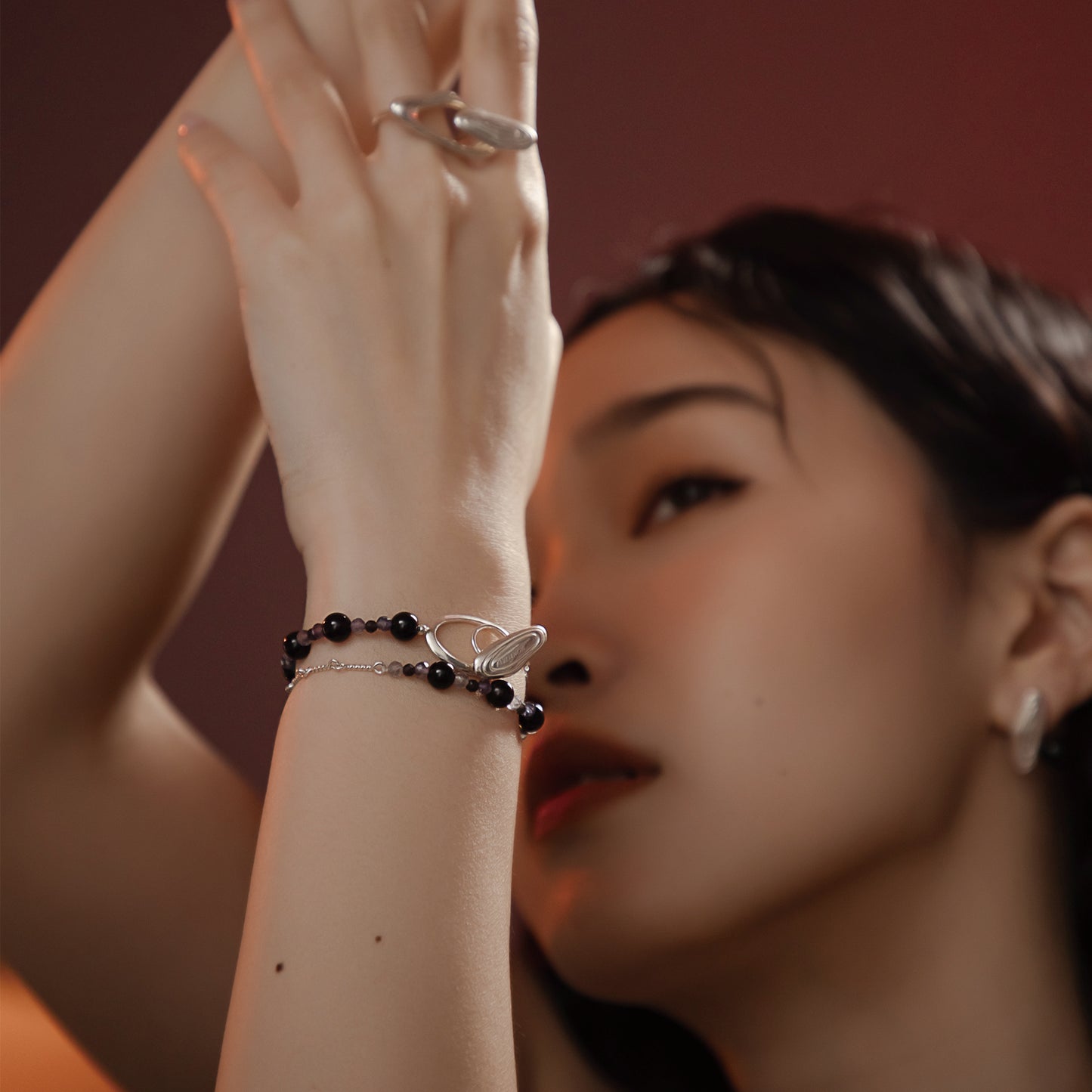 Solar Flares - Magnetic Storm Black Agate Iolite Bracelet (Silver)