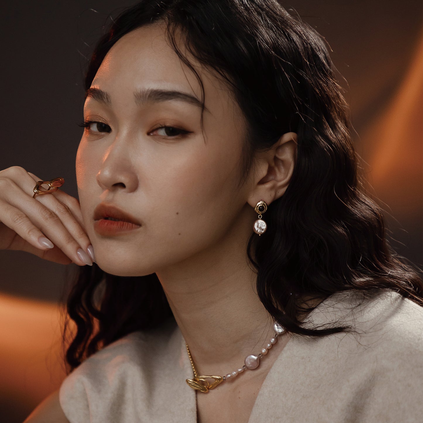 太陽閃焰 太陽黑子虎眼石垂墜粉紫珍珠耳環-厚鍍18K金 (S)