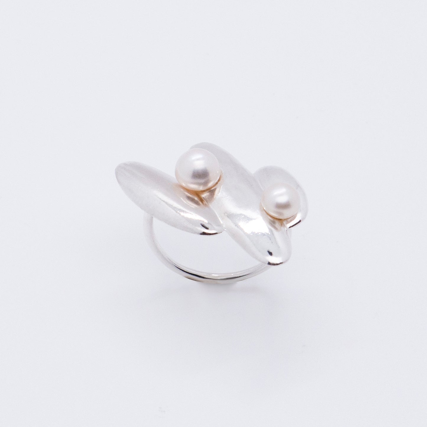 Multiverse - Parallel Universes Pearl Ring (Silver)