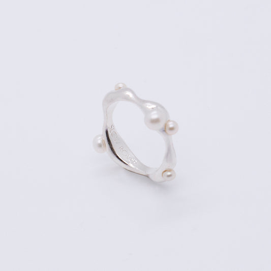 Multiverse - Flowing Baby Pearl Ring (Silver) 