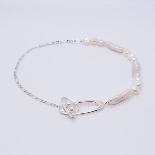 Multiverse - Time Travel White Pearl Choker (Silver) 