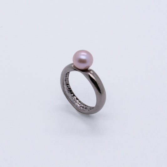 Multiverse - Classic Pearl Ring (Black Gold Plated)