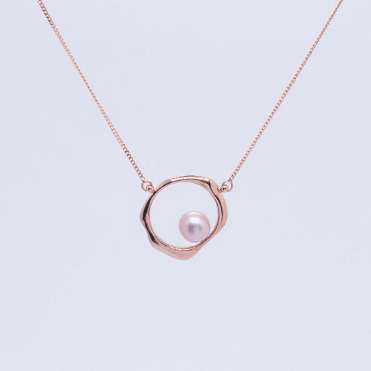 Multiverse - Classic Pearl Necklace (Rose Gold Plated) 