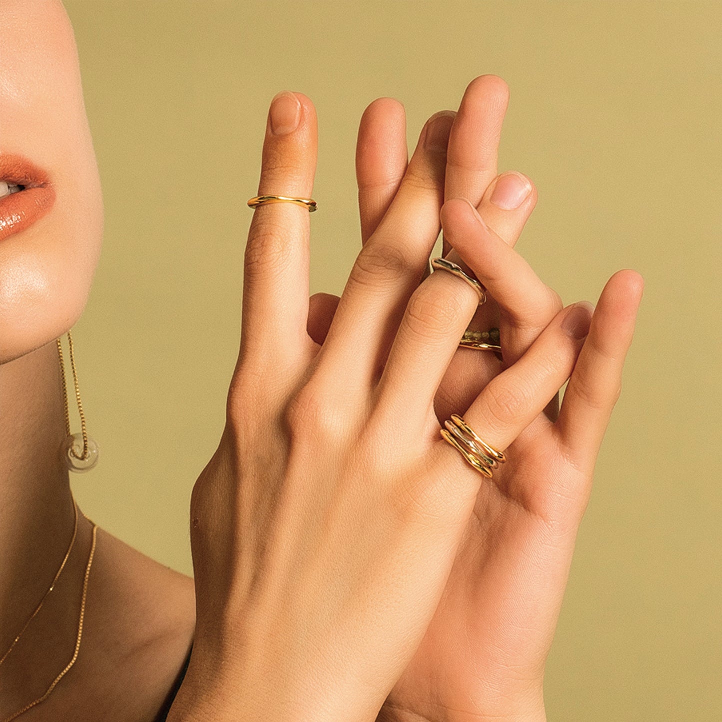 Bubble Nebula - Floating Ring (14K Gold Plated)