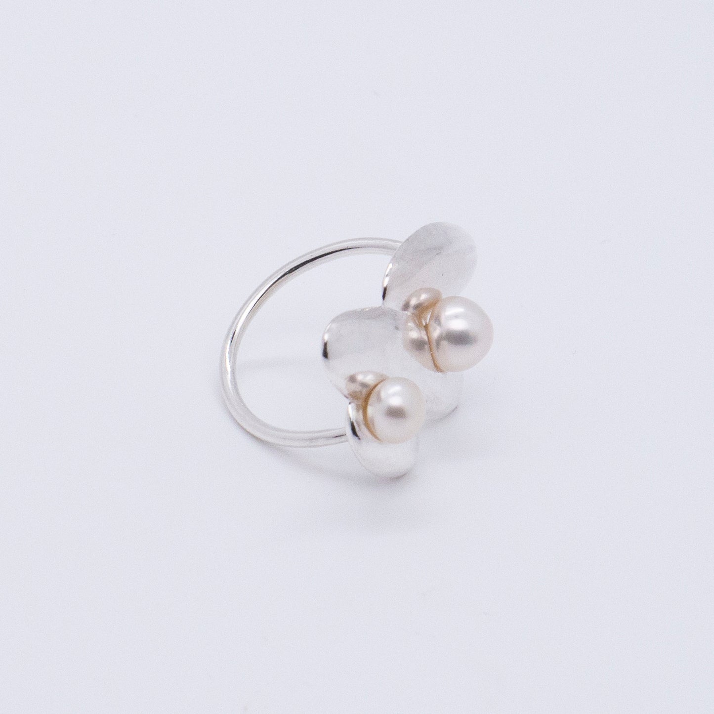 Multiverse - Parallel Universes Pearl Ring (Silver)