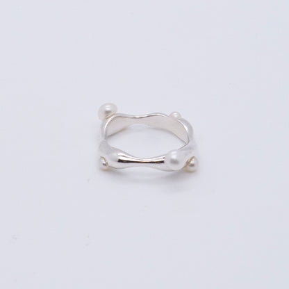 Multiverse - Flowing Baby Pearl Ring (Silver) 