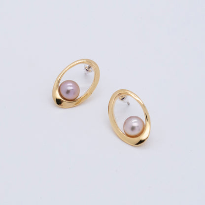 Multiverse - Classic Pearl Earrings (18K Gold Plated) 