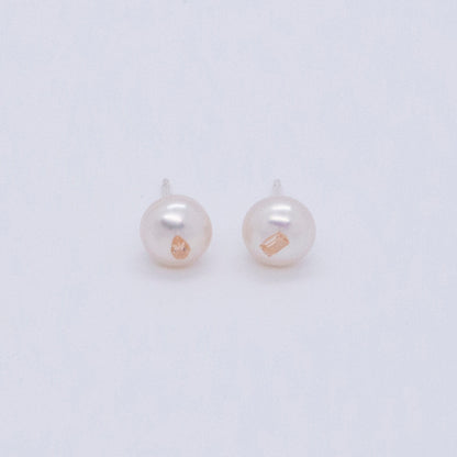 Multiverse - Classic 7mm CZ White Pearl Earrings (Champagne)
