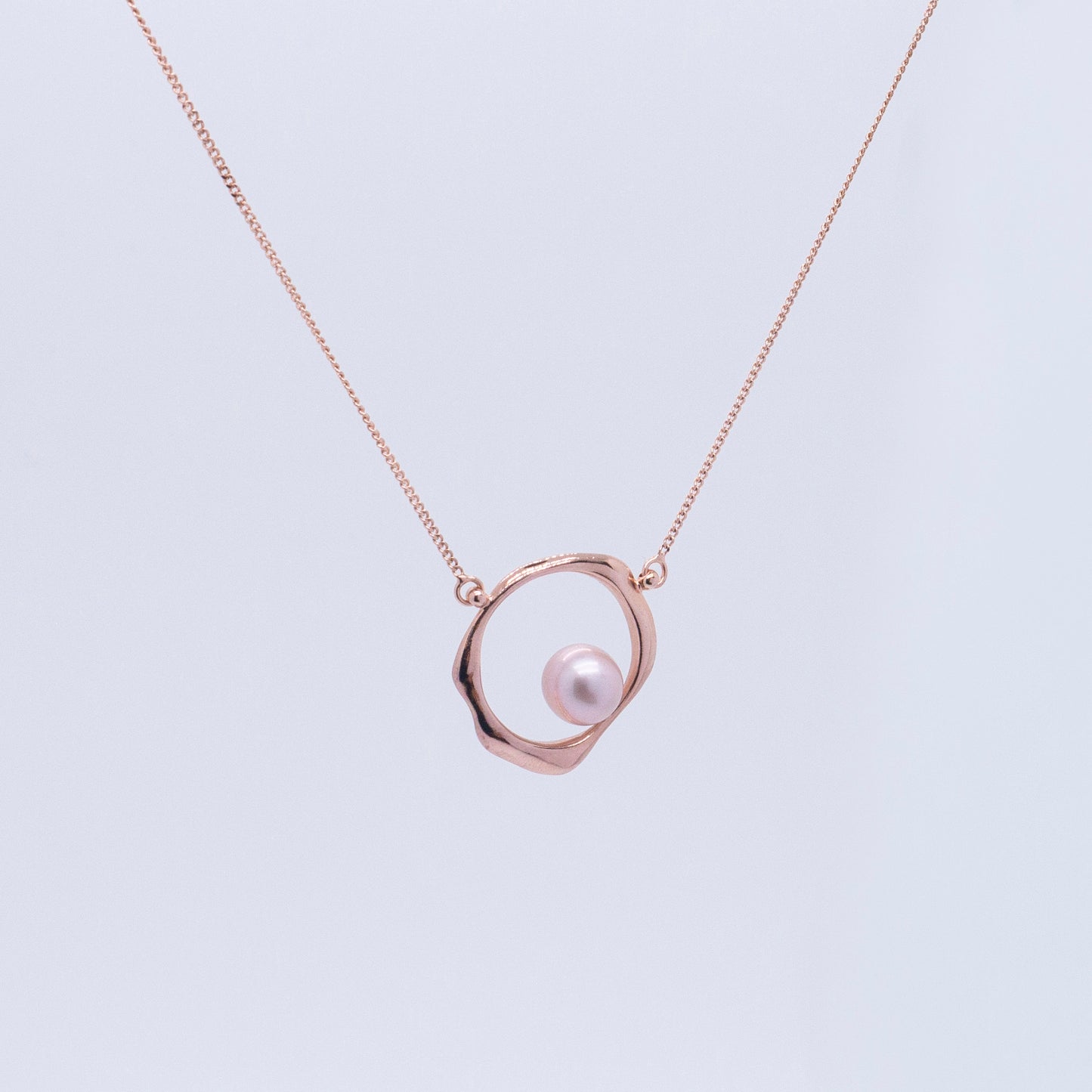 Multiverse - Classic Pearl Necklace (Rose Gold Plated) 