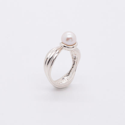 Solar Flares - Coronal Rain Pearl Ring (Silver)