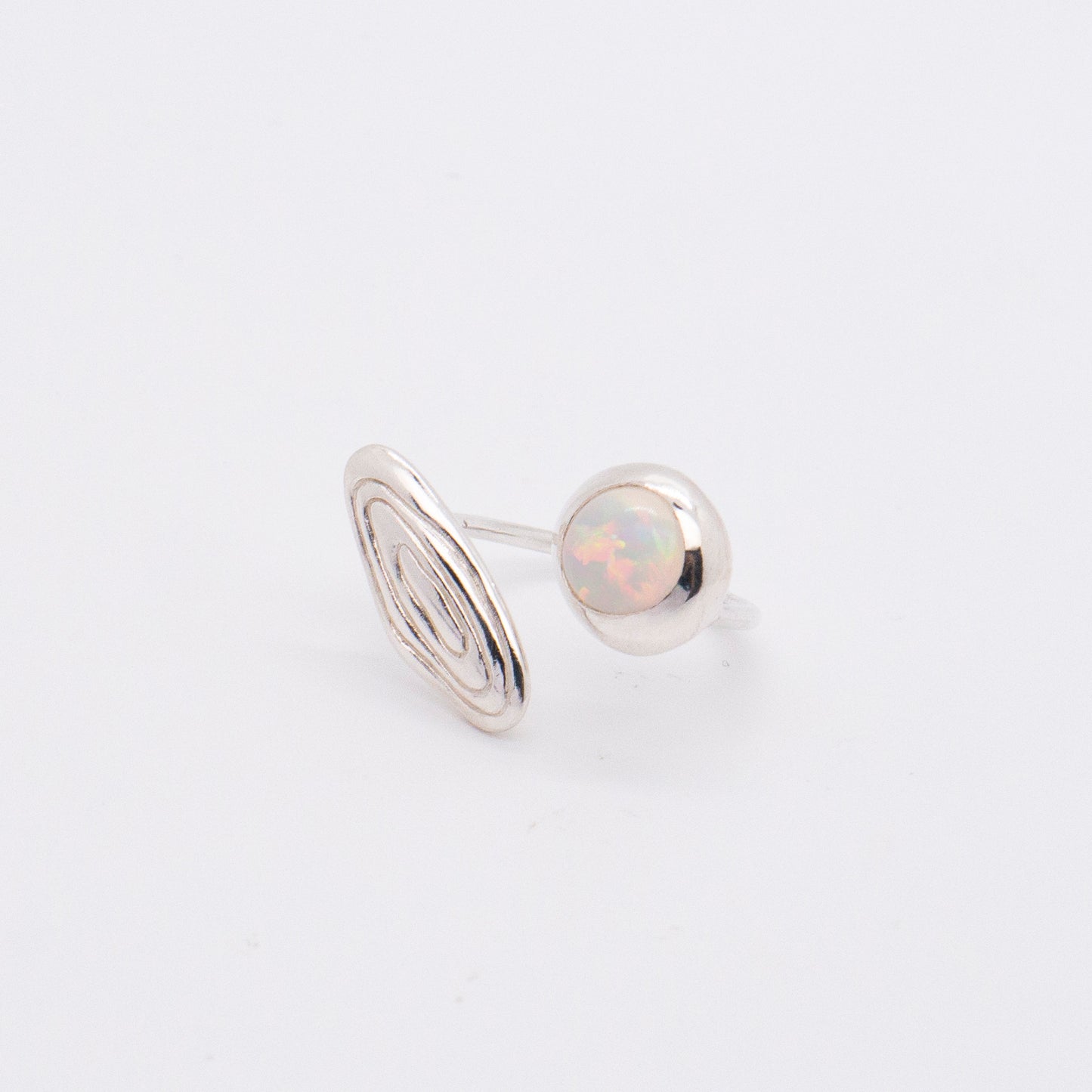 Solar Flares - Magnetic Storm Opal Ring (Silver)