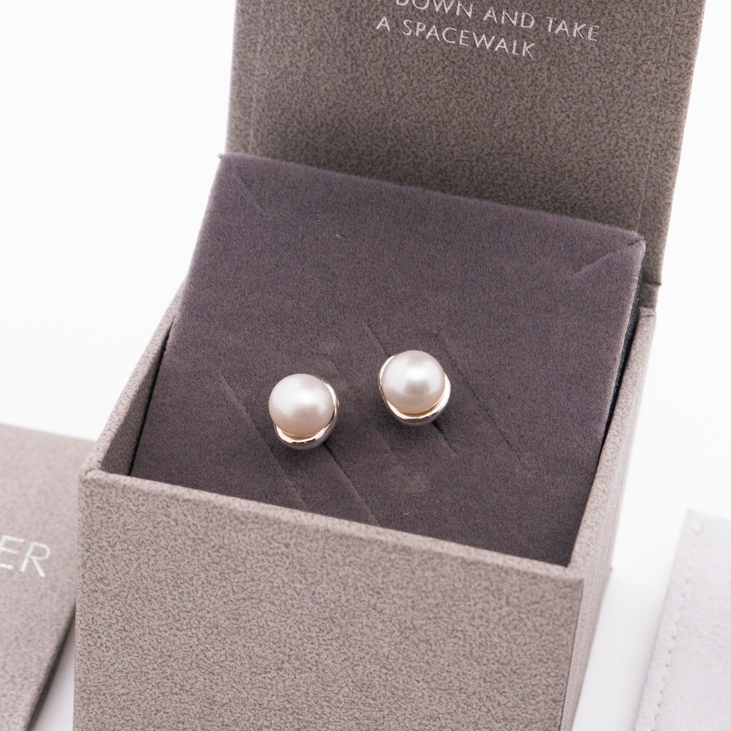 Solar Flares - Classic 8mm White Pearl Earrings (Silver)