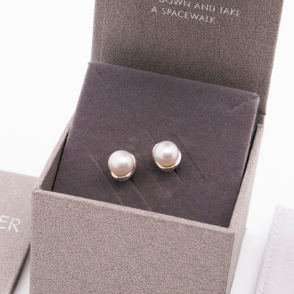 Solar Flares - Classic 8mm White Pearl Earrings (Silver)