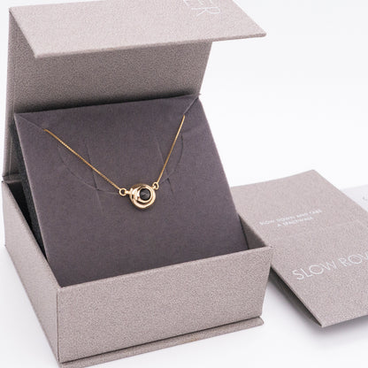 太陽閃焰 太陽黑子金運石鎖骨鍊-厚鍍18K金