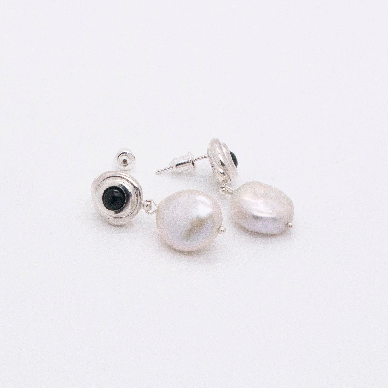 Solar Flares - Sunspots Black Agate White Pearl Drop Earrings - S (Silver)