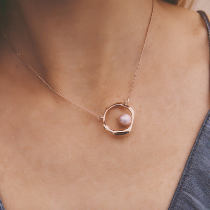 Multiverse - Classic Pearl Necklace (Rose Gold Plated) 